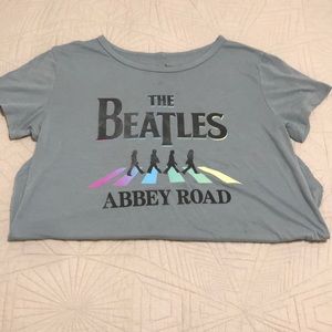 Women’s large Beatles Shirt